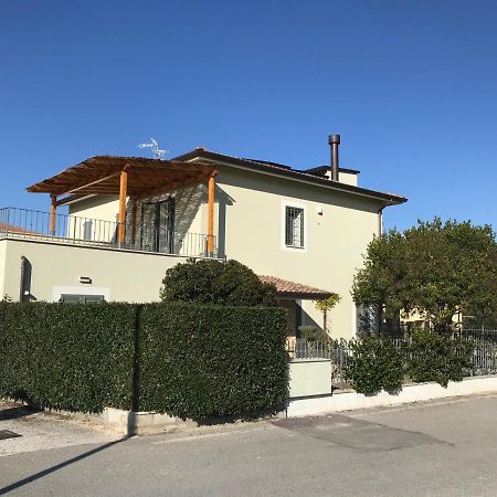 Colombella Apartment Agriturismo Collerisana Spoleto Kültér fotó