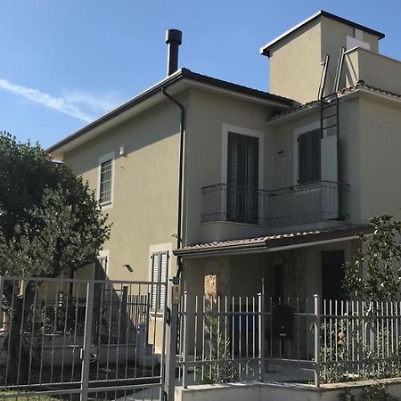 Colombella Apartment Agriturismo Collerisana Spoleto Kültér fotó